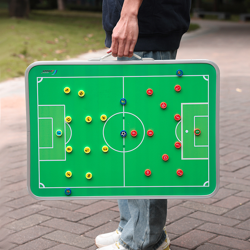 11-A-Side Football Table Coach - Board Game Football 评论和价格